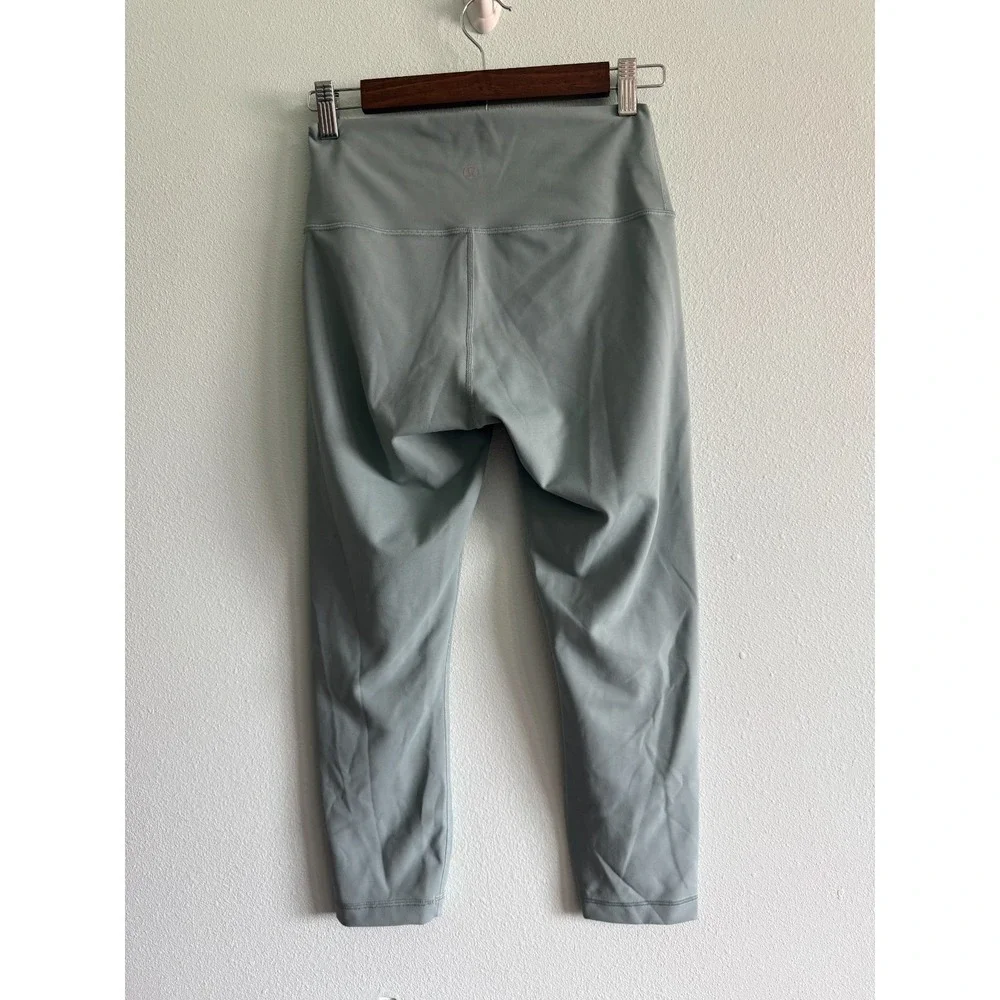 Lululemon Wunder Train High-Rise Tight 23